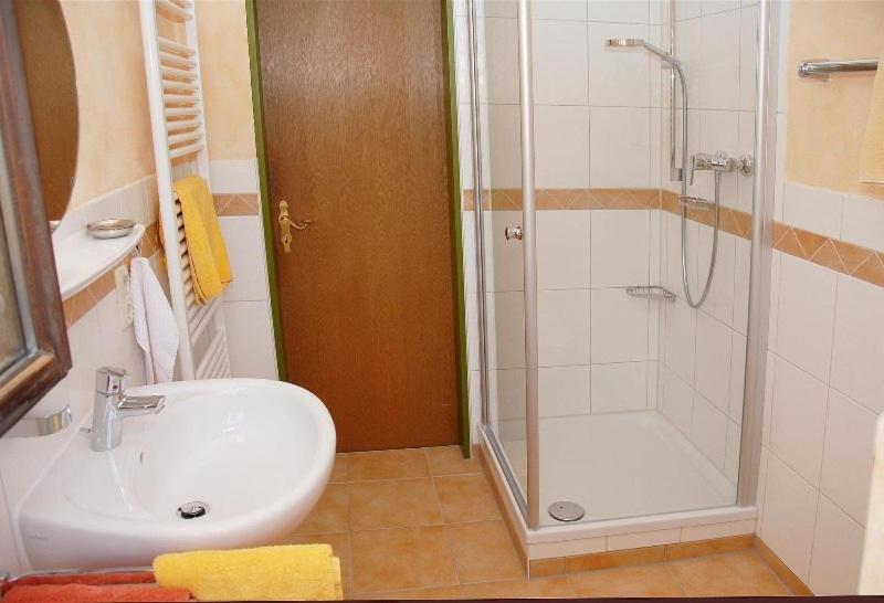 Gaestehaus Maier Zum Bitscher Rotta Екстериор снимка